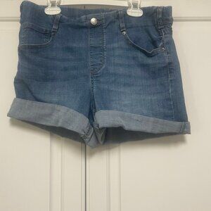Shorts Size 8-10